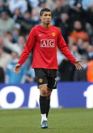 澳超半场：巴巴洛塞斯双响，西悉尼3-2中央海岸水手（澳超半场：巴巴洛塞斯梅开二度，西悉尼3-2领先中央海岸水手）