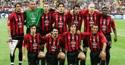 乔纳森-戴维：我可以踢任何位置；一直在训练后进行加练（乔纳森-戴维：位置不设限，训练后我总会加练）