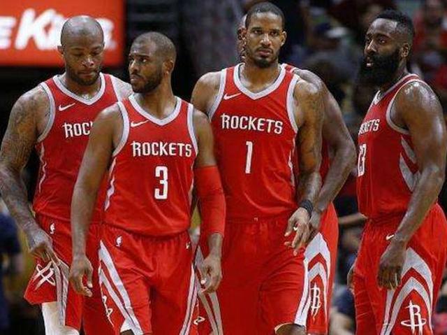 齐沃：利物浦能为重要比赛调整状态；萨拉赫？他是世界级球员（齐沃：利物浦能为关键战迅速调整；萨拉赫是世界级）