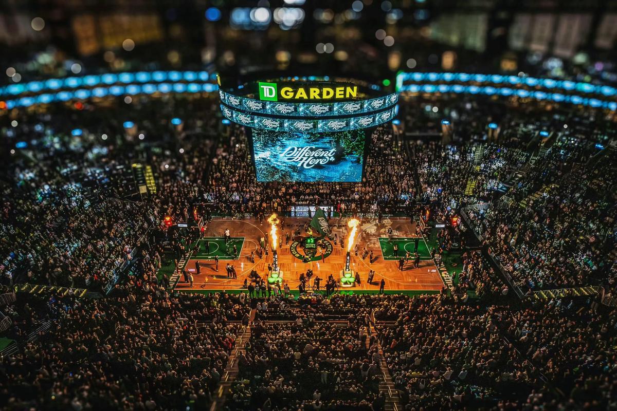 北京战江苏大名单：周琦、赵睿均出战、斯佩尔曼、贾尔斯在列（北京迎战江苏大名单公布：周琦、赵睿确定出场，斯佩尔曼与贾尔斯入选）